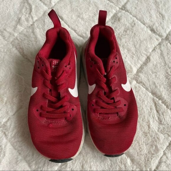 Nike | Red and White Air Max Motion LW PS Running Shoe | Size 11C - Picture 2 of 9